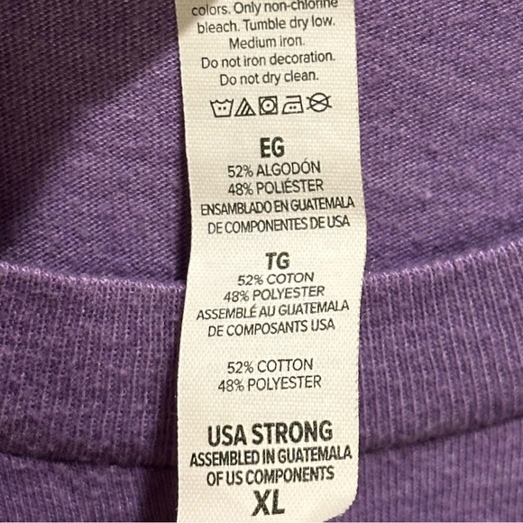 Disney purple tshirt Best Day Ever size XL - Picture 3 of 4